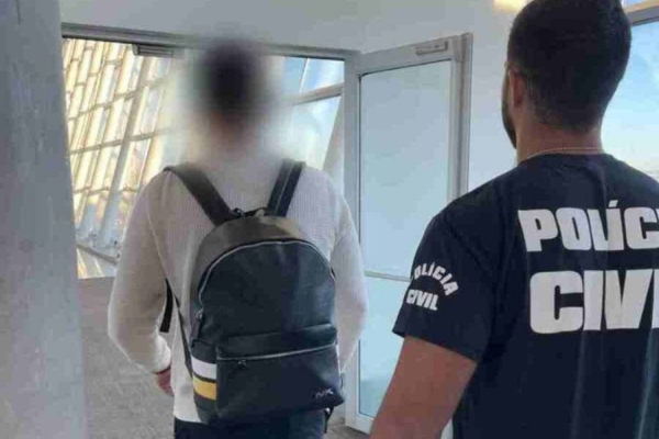 Ex-gerente de banco é preso suspeito de desviar R$190 mil de cliente/Crédito: Divulgação PCGO Ex-gerente de banco é preso suspeito de desviar R$190 mil de cliente/Crédito: Divulgação PCGO