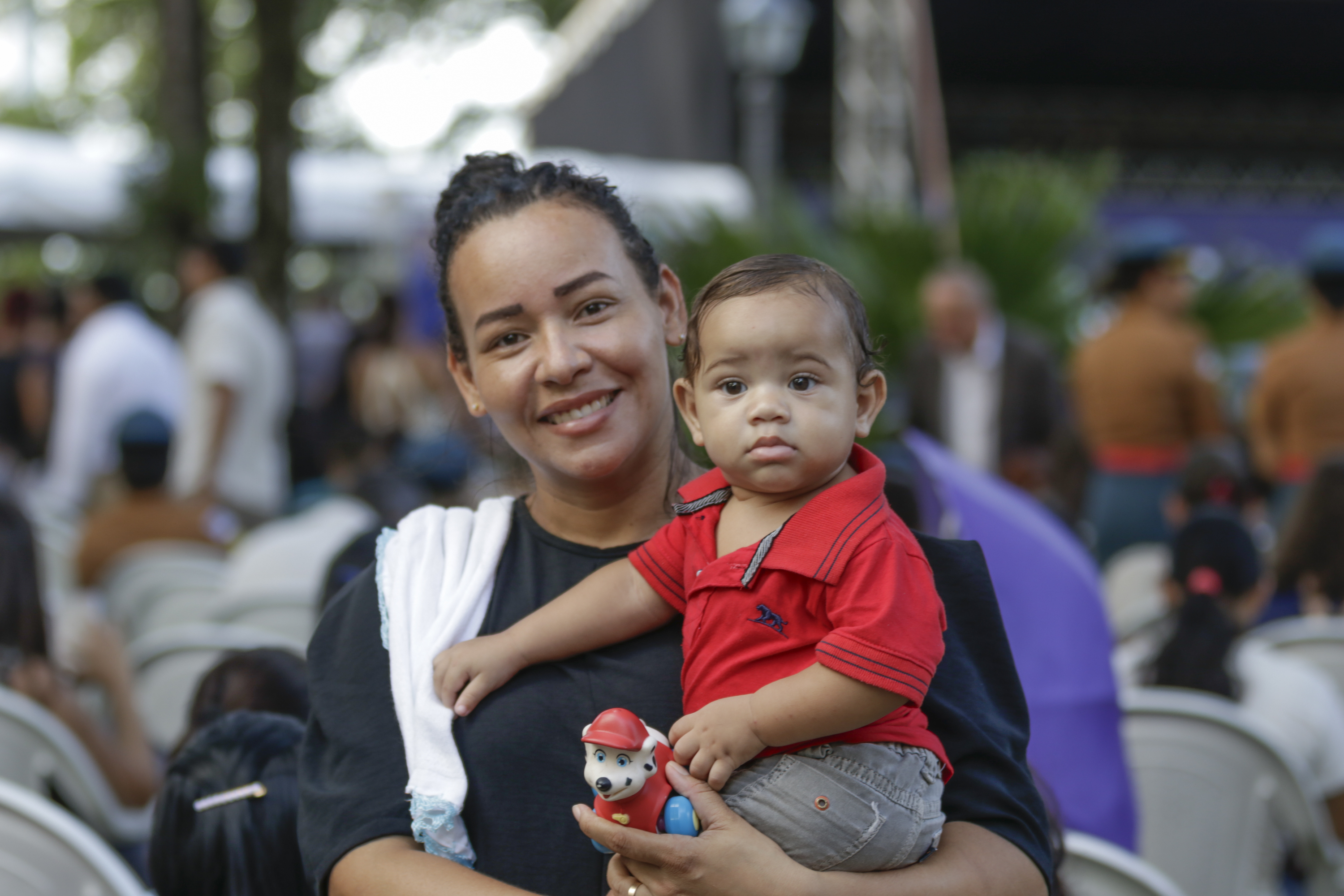 A gestão estadual está investindo R$ 360 milhões por ano no programa, que visa alcançar as 100 mil mulheres mais vulneráveis do estado/Foto: Vinicius Lins/Secom A gestão estadual está investindo R$ 360 milhões por ano no programa, que visa alcançar as 100 mil mulheres mais vulneráveis do estado/Foto: Vinicius Lins/Secom