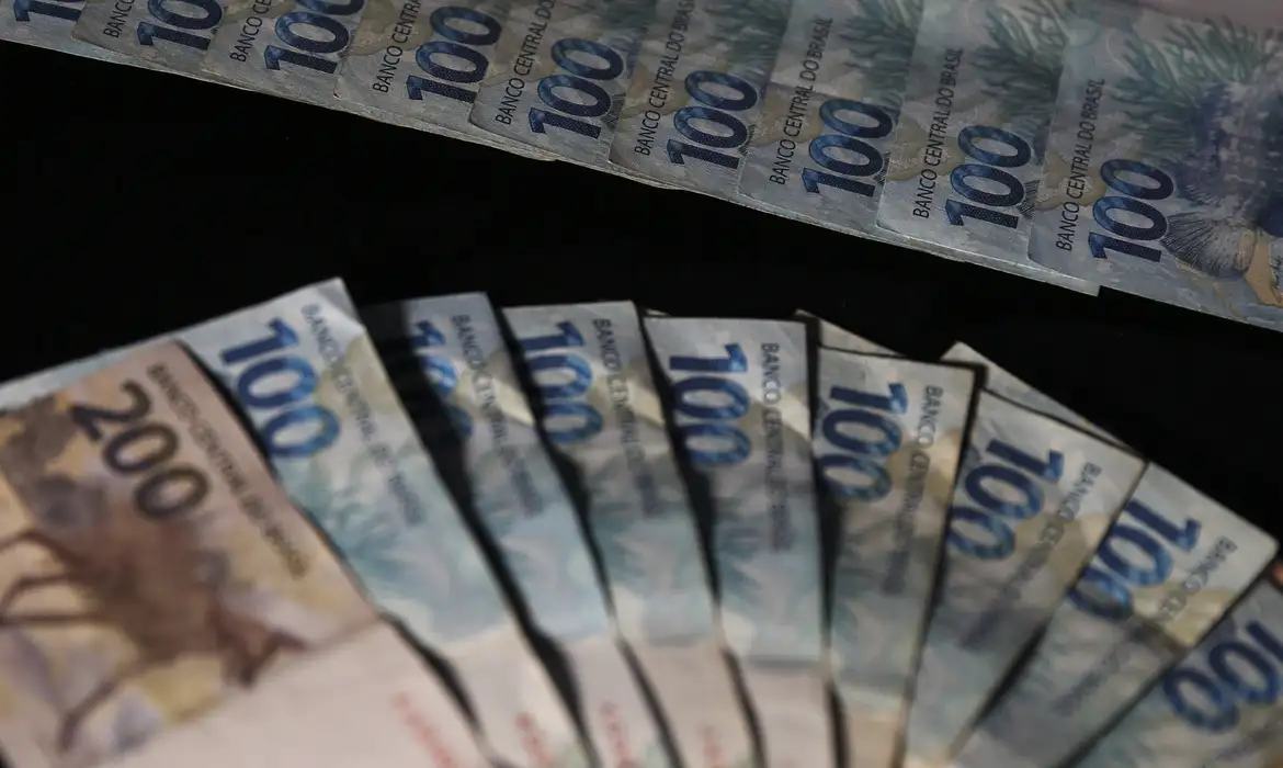 Agência adverte necessidade de redução de déficit/foto: José Cruz/Agência Brasil Agência adverte necessidade de redução de déficit/foto: José Cruz/Agência Brasil