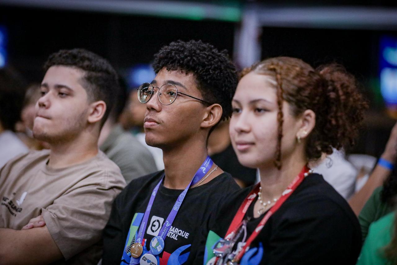 A programação contou com dois momentos de contextualização sobre mercado de tecnologia e inovação, além de uma discussão sobre carreiras e desenvolvimento/Foto: Edson Holanda/ Prefeitura do Recife A programação contou com dois momentos de contextualização sobre mercado de tecnologia e inovação, além de uma discussão sobre carreiras e desenvolvimento/Foto: Edson Holanda/ Prefeitura do Recife