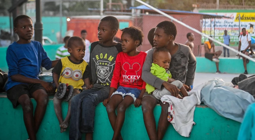 UNICEF estima que a violência das gangues no Haiti esteja deslocando uma criança a cada minuto desde março/Foto: Richard Pierrin/AFP UNICEF estima que a violência das gangues no Haiti esteja deslocando uma criança a cada minuto desde março/Foto: Richard Pierrin/AFP