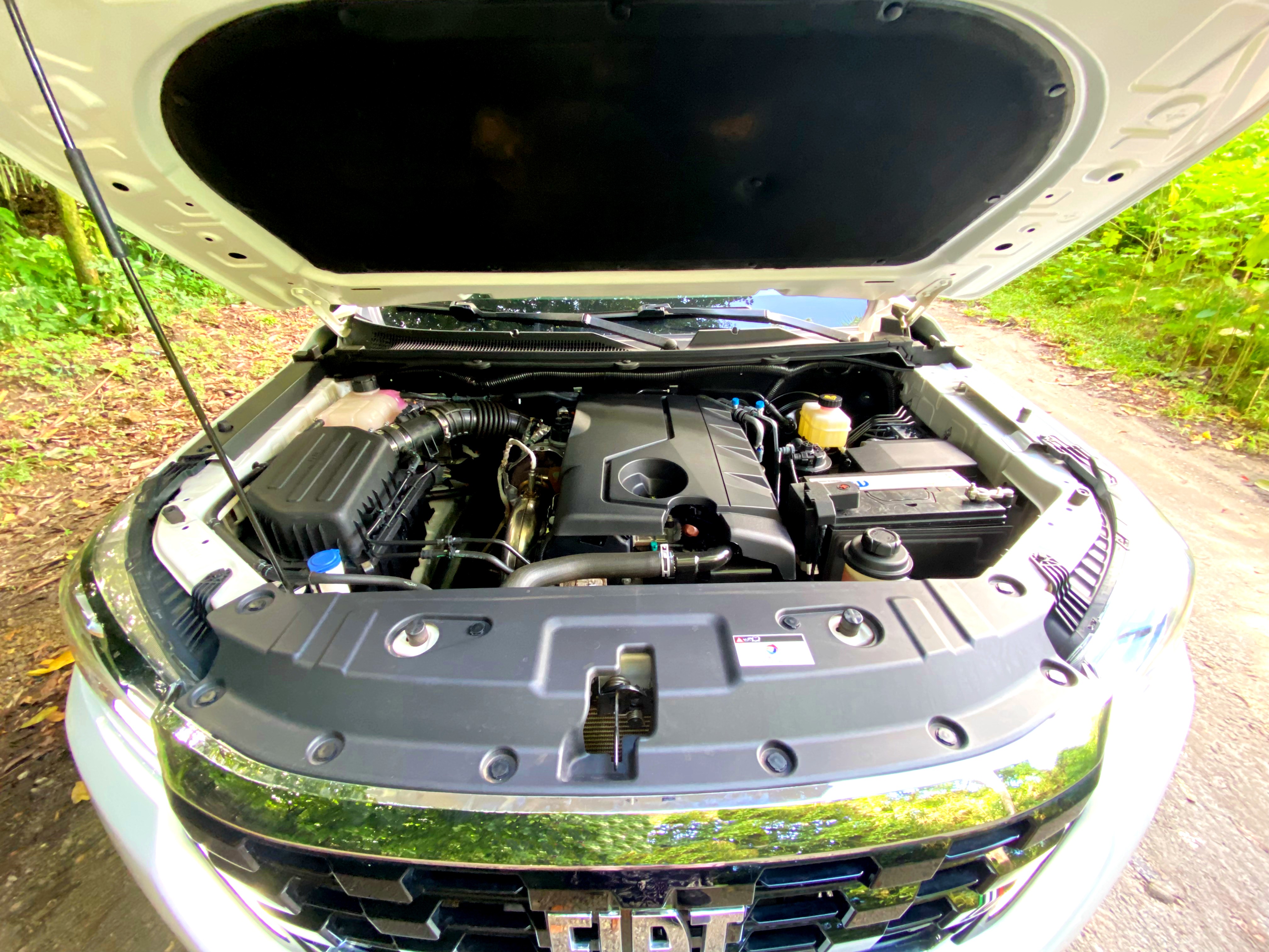 Titano é equipada com motor 2.2 Turbodiesel Intercooler que desenvolve 180 cavalos de potência