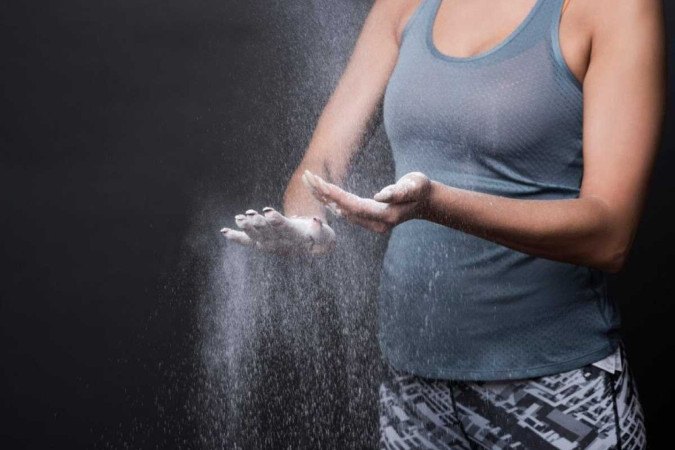 O talco, substância utilizada em cosméticos, pós para o corpo e outros produtos de consumo, foi classificado pela Iarc no Grupo 2A, indicando que a substância é provavelmente carcinogênica para humanos/foto: Reprodução/Freepik O talco, substância utilizada em cosméticos, pós para o corpo e outros produtos de consumo, foi classificado pela Iarc no Grupo 2A, indicando que a substância é provavelmente carcinogênica para humanos/foto: Reprodução/Freepik