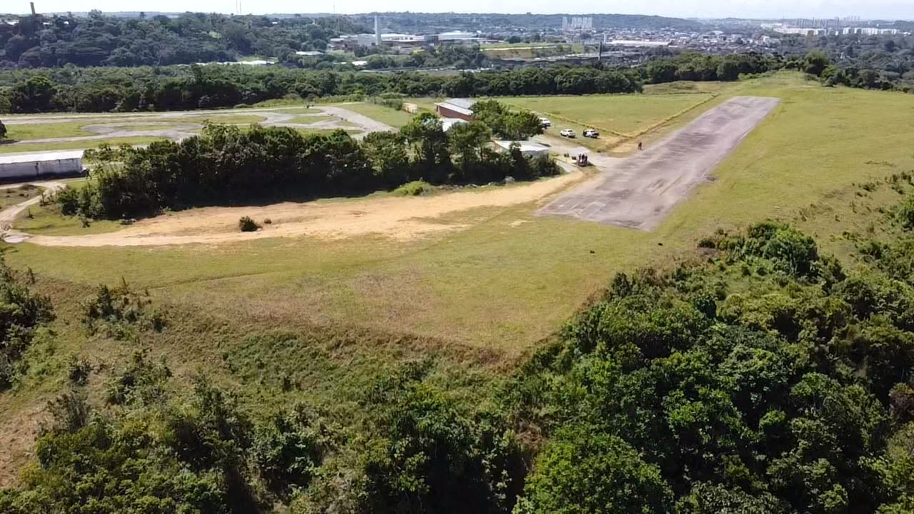 Pista em área de proteção ambiental foi descoberta no Recife/Foto: Polícia Civil
