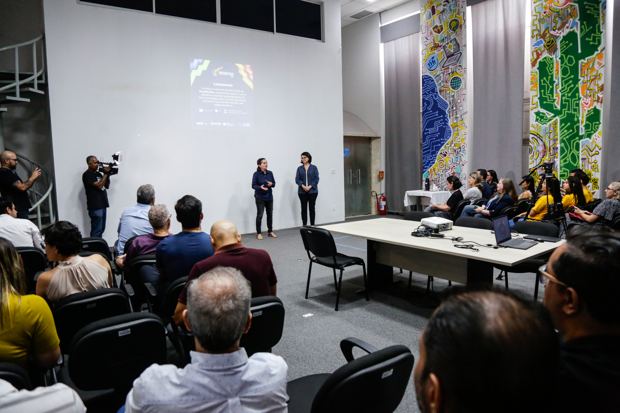 A iniciativa da gestão estadual tem como intuito apoiar ao menos 10 micro e pequenas empresas do Estado, com o valor de até R$ 300 mil para cada projeto selecionado/Foto: Saulo Aleixa/SectiPE A iniciativa da gestão estadual tem como intuito apoiar ao menos 10 micro e pequenas empresas do Estado, com o valor de até R$ 300 mil para cada projeto selecionado/Foto: Saulo Aleixa/SectiPE