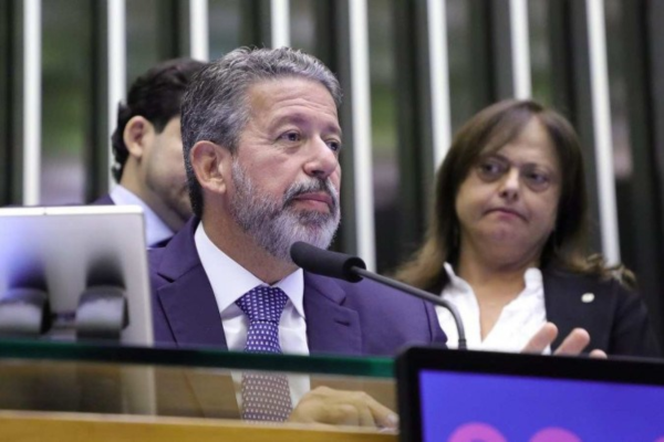 O objetivo do presidente da Câmara, Arthur Lira (PP-AL), é concluir a votação antes do início do recesso parlamentar, que começa no dia 18/Crédito: Mário Agra/Câmara dos Deputados