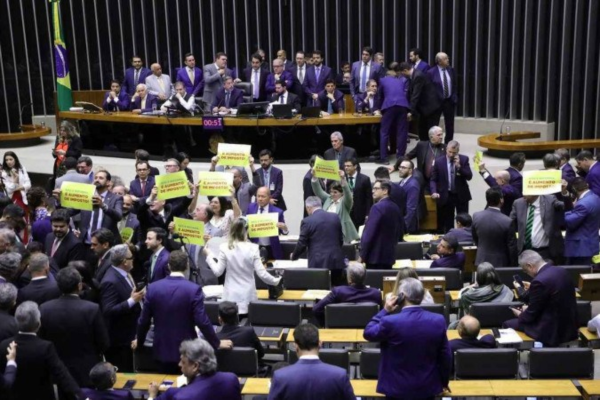 A Câmara aprovou o texto-base com 336 votos favoráveis, 142 contrários e duas abstenções/Crédito: Mário Agra/Câmara dos Deputados A Câmara aprovou o texto-base com 336 votos favoráveis, 142 contrários e duas abstenções/Crédito: Mário Agra/Câmara dos Deputados