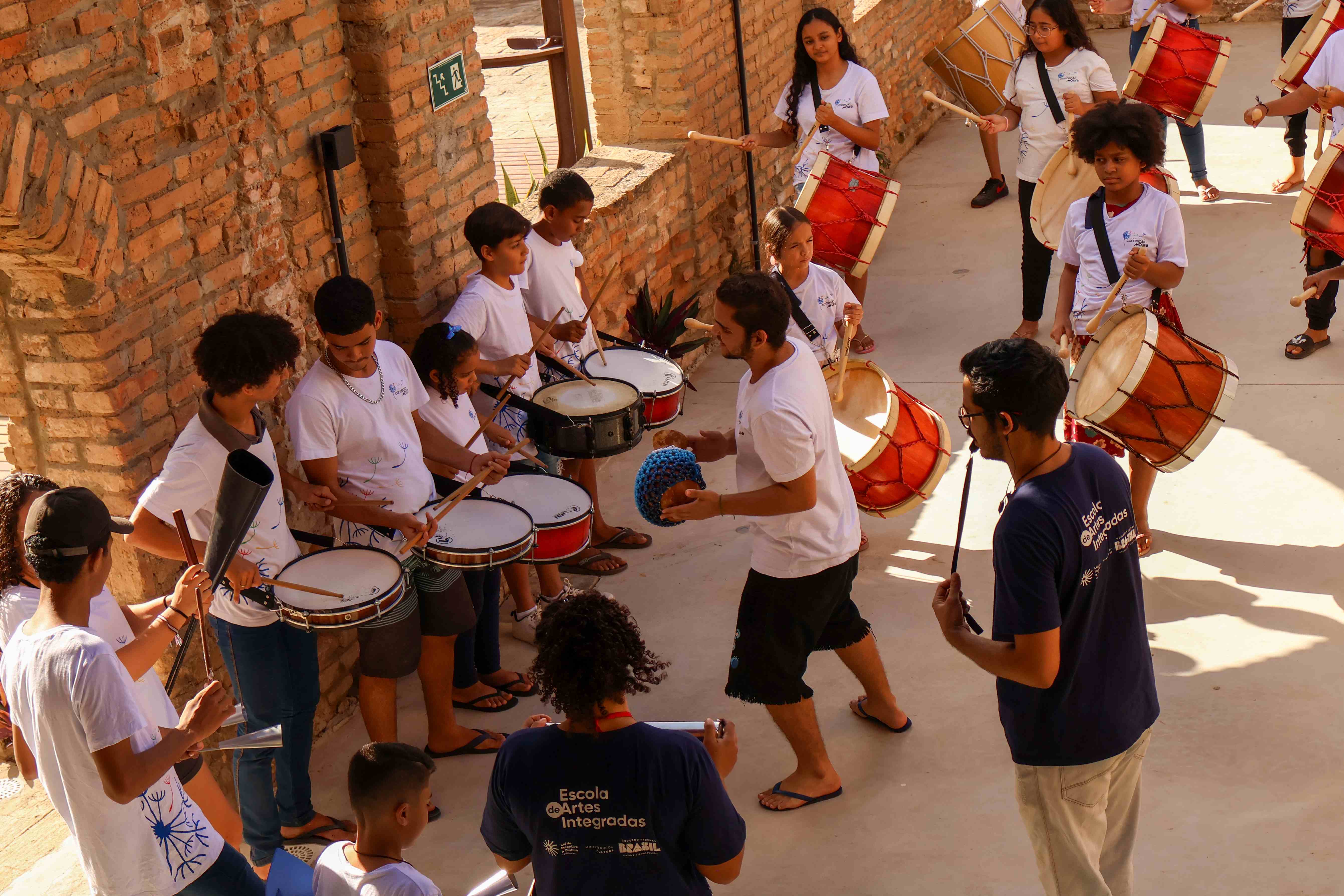 Instituto Conceição Moura leva experiência de sucesso com crianças e jovens de Belo Jardim para a Fenearte