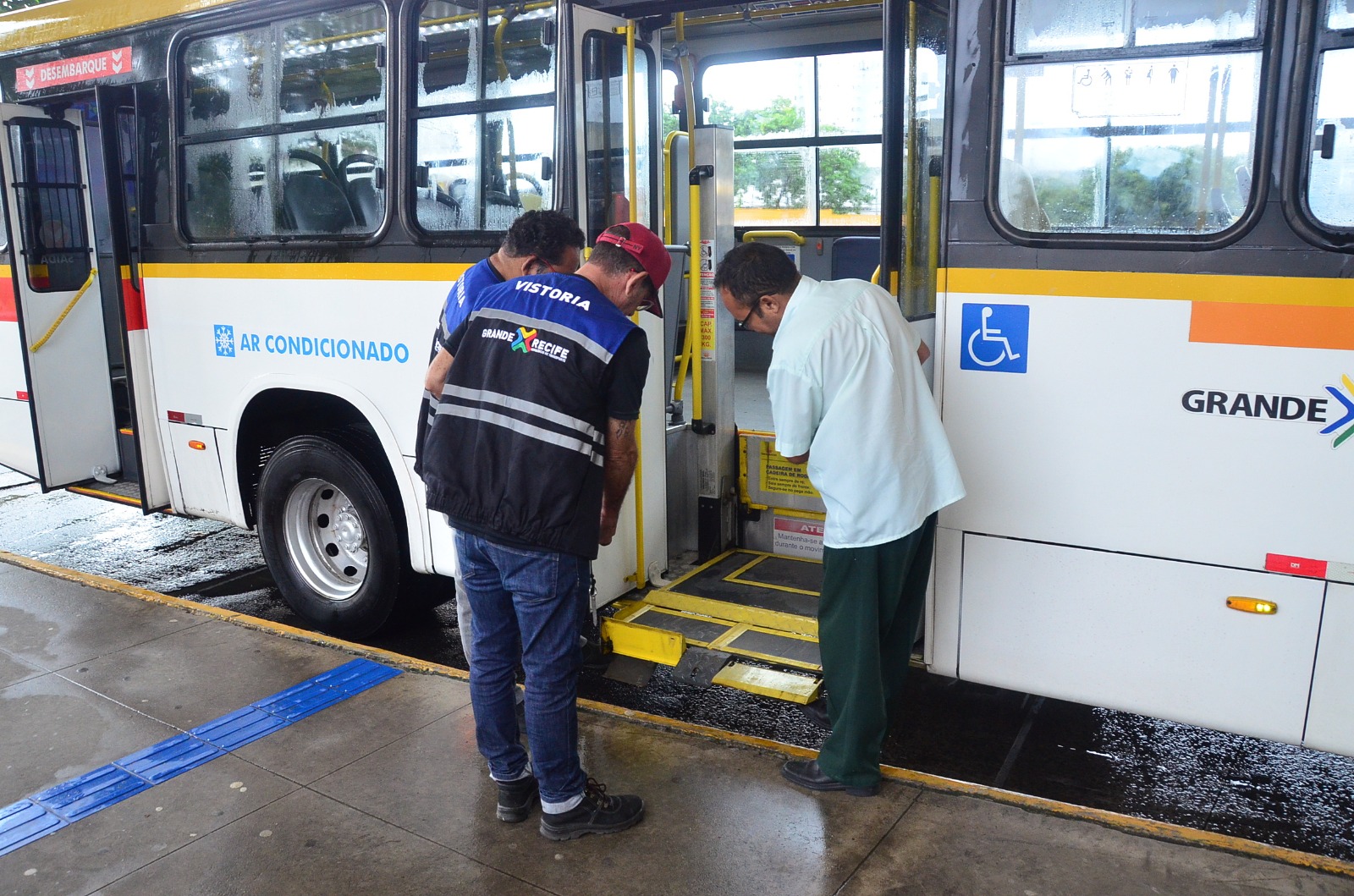 A linha 047- TI Cosme e Damião/Arena será ativada a partir das 14h e a tarifa será a do Bilhete Único (anel A: R$4,10/Foto: Divulgação/Grande Recife A linha 047- TI Cosme e Damião/Arena será ativada a partir das 14h e a tarifa será a do Bilhete Único (anel A: R$4,10/Foto: Divulgação/Grande Recife