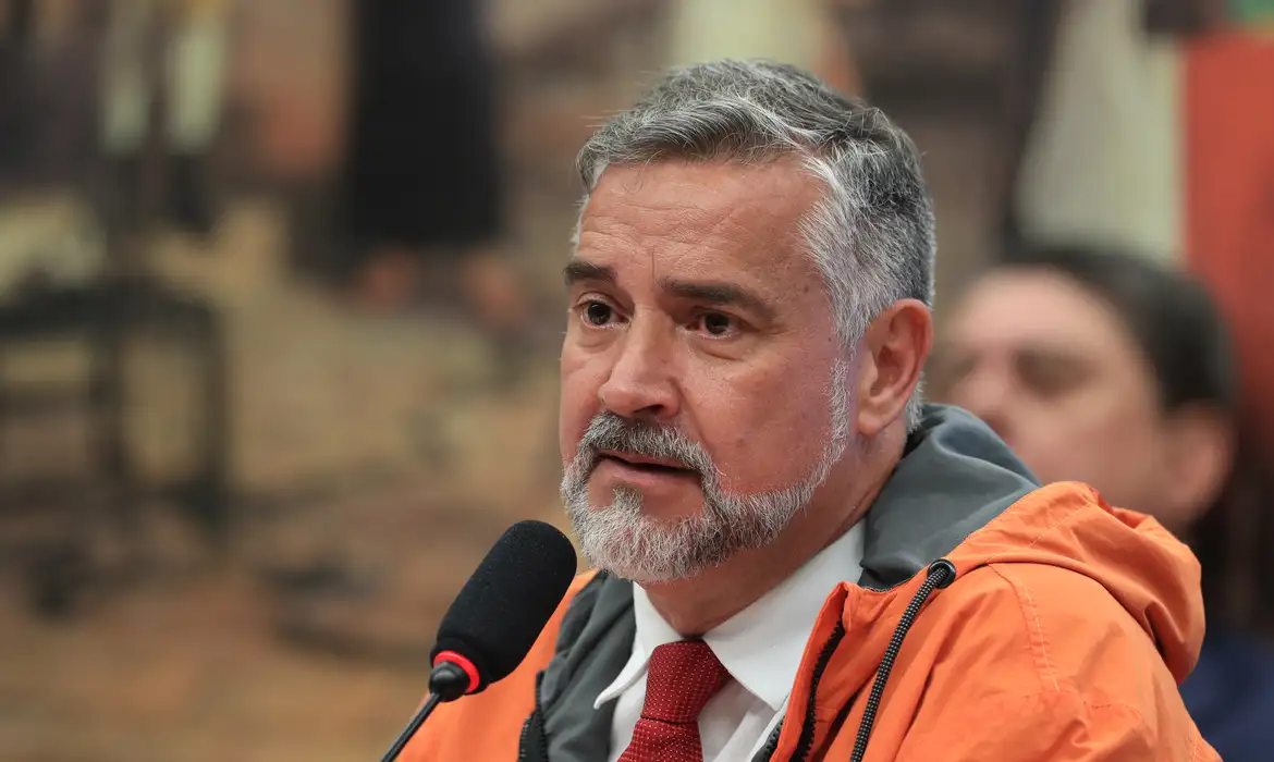 Ministro da Secretaria Extraordinária de Apoio à Reconstrução do Rio Grande do Sul, Paulo Pimenta/Foto: Lula Marques/Agência Brasil Ministro da Secretaria Extraordinária de Apoio à Reconstrução do Rio Grande do Sul, Paulo Pimenta/Foto: Lula Marques/Agência Brasil