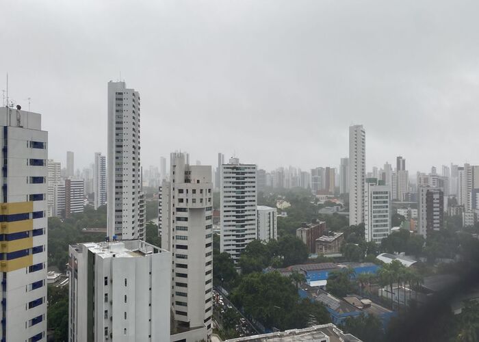 A divisão dos bairros do Recife foi feita em 1988 com o decreto municipal 14.452, que instituiu 12 RPAs