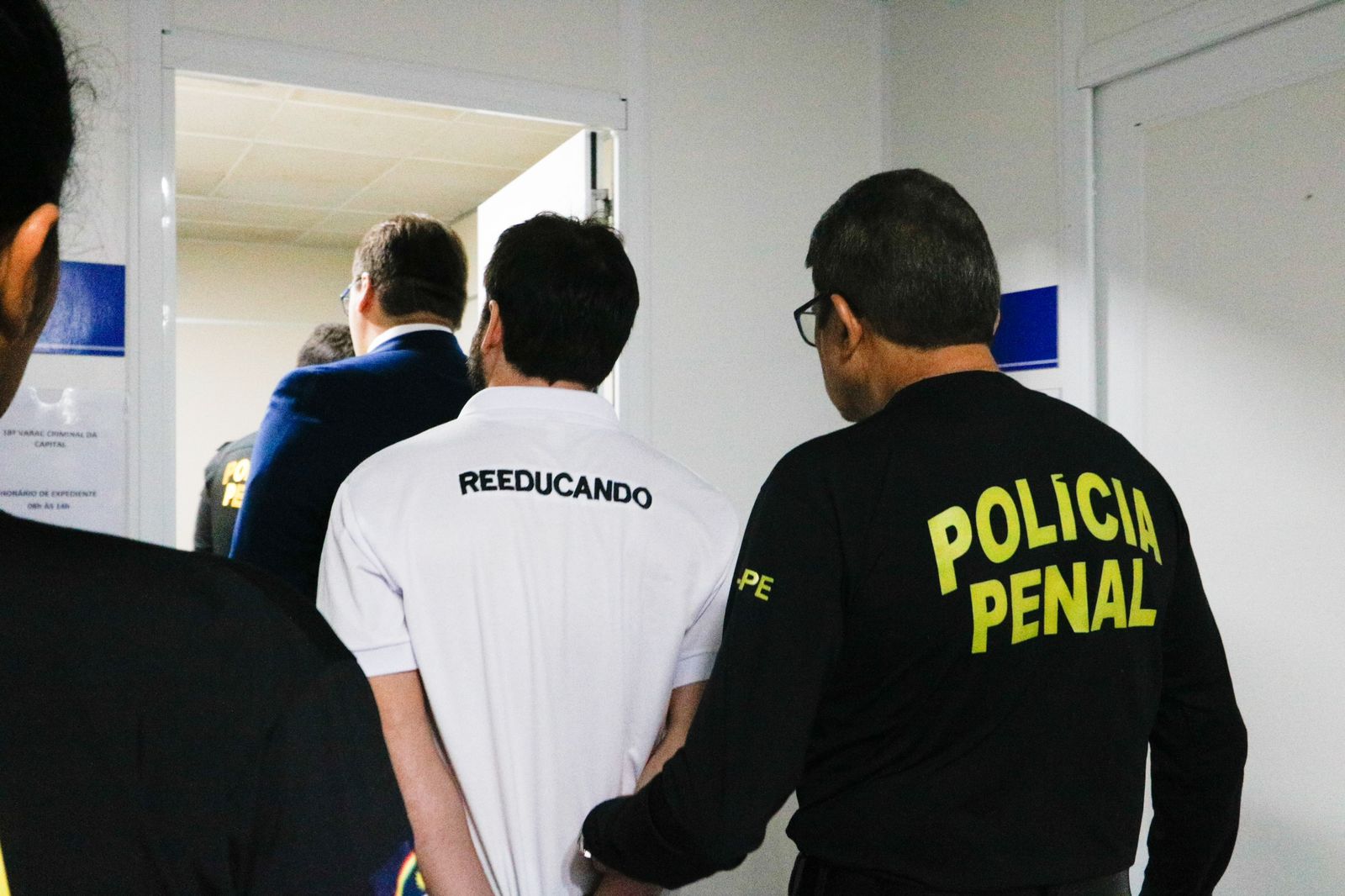 Rodrigo Carvalheira chegou para audiência por volta das 9h40