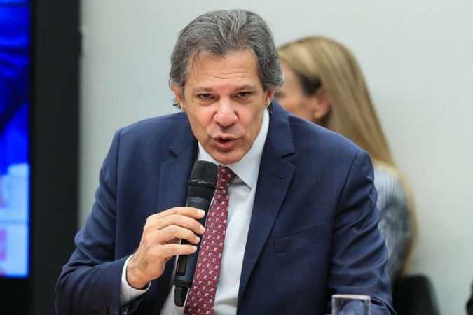 Haddad se reuniu nesta segunda-feira (18/7) com o presidente Lula, no Planalto, para tratar de possíveis cortes no orçamento anual/foto: Fotógrafo/Lula Marques