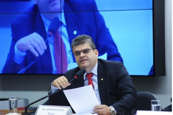 Esquema de fraude em certificados surgiu na gestão de Washington Reis em Caxias/Crédito: Gustavo Lima/Câmara dos Deputados Esquema de fraude em certificados surgiu na gestão de Washington Reis em Caxias/Crédito: Gustavo Lima/Câmara dos Deputados