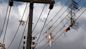 Pipa enrolada em fio de energia é um prigo/Foto: Arquivo