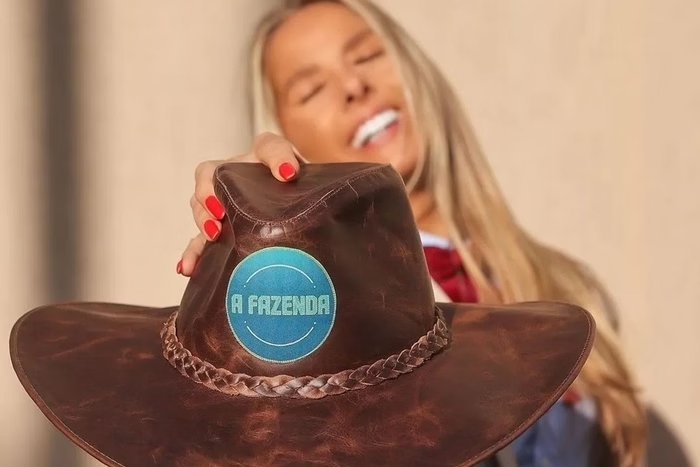 Adriane Galisteu segue no comando de "A Fazenda" em 2024/Foto: Reprodução/Instagram Adriane Galisteu segue no comando de "A Fazenda" em 2024/Foto: Reprodução/Instagram