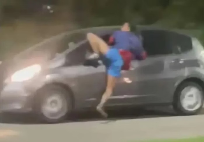 Rafael Queiroz afirmou ter conduzido um veículo filmado arrastado suposto assaltante pendurada na janela/Foto: Reprodução Rafael Queiroz afirmou ter conduzido um veículo filmado arrastado suposto assaltante pendurada na janela/Foto: Reprodução