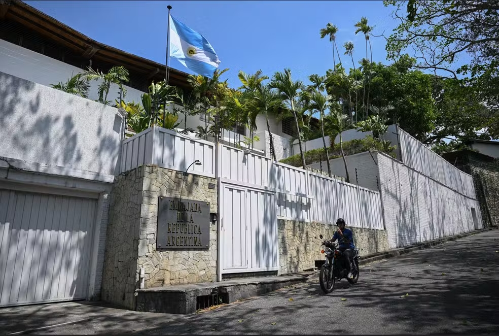 Residência do embaixador da Argentina em Caracas, na Venezuela/Foto: Federico Parra/AFP Residência do embaixador da Argentina em Caracas, na Venezuela/Foto: Federico Parra/AFP