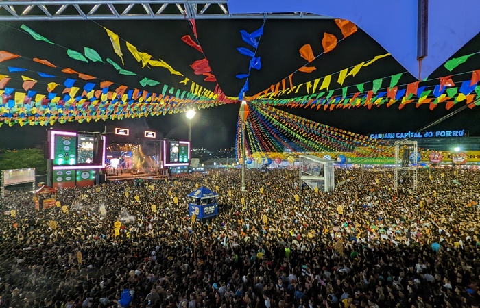 Estão cadastrados no painel todos os 184 municípios de Pernambuco, totalizando 5.008 apresentações de 2.582 cantores diferentes/Foto: Divulgação Prefeitura de Caruaru Estão cadastrados no painel todos os 184 municípios de Pernambuco, totalizando 5.008 apresentações de 2.582 cantores diferentes/Foto: Divulgação Prefeitura de Caruaru