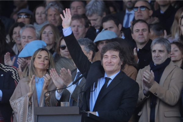 O presidente argentino Javier Milei agradeceu publicamente o posicionamento do Brasil/Crédito: MARCOS BRINDICCI / AFP O presidente argentino Javier Milei agradeceu publicamente o posicionamento do Brasil/Crédito: MARCOS BRINDICCI / AFP
