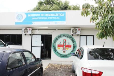 O corpo foi encaminhado para o IML de Petrolina, no Sertão do Estado/Foto: Arquivo O corpo foi encaminhado para o IML de Petrolina, no Sertão do Estado/Foto: Arquivo