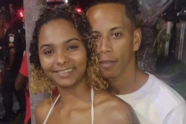 Deivid do Nascimento Santana suspeito de matar a ex-namorada Victoria da Conceição Pereira/Crédito: Reprodução Deivid do Nascimento Santana suspeito de matar a ex-namorada Victoria da Conceição Pereira/Crédito: Reprodução