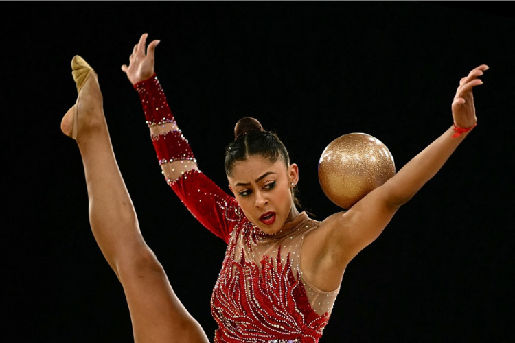 Na classificação, Bárbara ficou na oitava colocação de 24 competidoras/Crédito: LOIC VENANCE / AFP Na classificação, Bárbara ficou na oitava colocação de 24 competidoras/Crédito: LOIC VENANCE / AFP