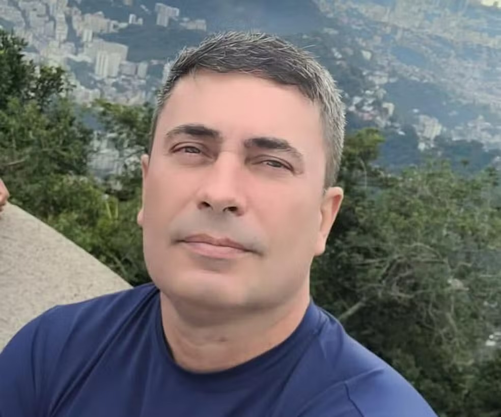 Constantino deixa a esposa e dois filhos adolescentes/foto: Reprodução/Redes sociais