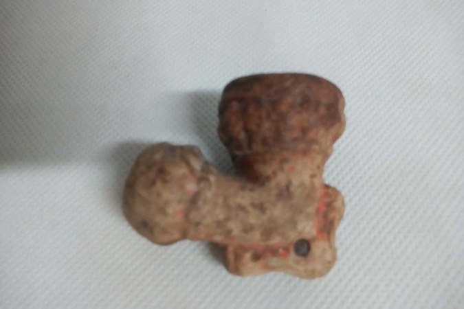 Cachimbo indígena que fazia parte do acervo do Memorial dos Povos Indígenas é furtado de exposição/foto: Divulgação/Cadastro Nacional de Bens Musealizados Desaparecidos Cachimbo indígena que fazia parte do acervo do Memorial dos Povos Indígenas é furtado de exposição/foto: Divulgação/Cadastro Nacional de Bens Musealizados Desaparecidos