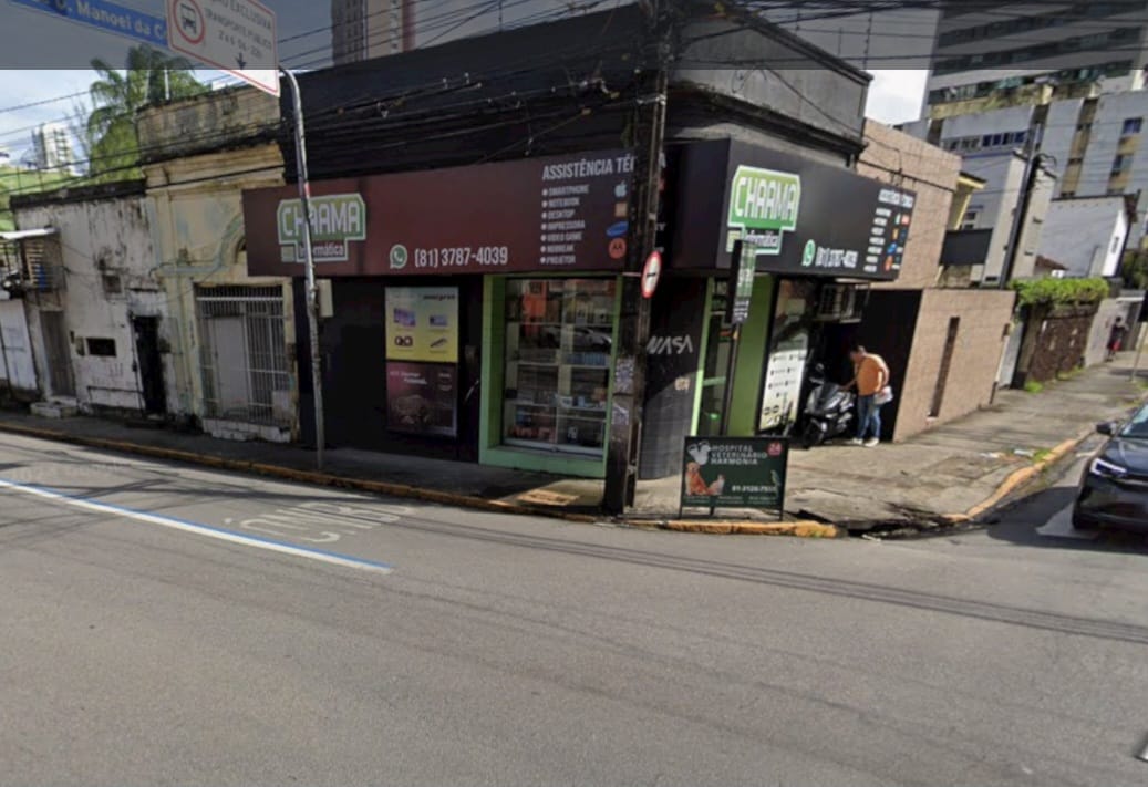 Com a interdição, os motoristas que seguem pela Rua Real da Torre e desejam acessar a Rua José Bonifácio, deverão dobrar à esquerda na Rua Professora Anunciada da Rocha Melo/Foto: Reprodução/Google Street View Com a interdição, os motoristas que seguem pela Rua Real da Torre e desejam acessar a Rua José Bonifácio, deverão dobrar à esquerda na Rua Professora Anunciada da Rocha Melo/Foto: Reprodução/Google Street View