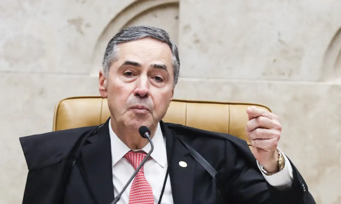 Barroso ressaltou que não houve nenhum tipo de investigação de natureza policial ou investigação que dependesse sequer de reserva judicial/foto: EBC Barroso ressaltou que não houve nenhum tipo de investigação de natureza policial ou investigação que dependesse sequer de reserva judicial/foto: EBC
