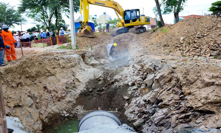 os recursos serão aplicados ao longo dos próximos três anos, assegurando água de qualidade na torneira tanto para quem mora na zona urbana quanto para quem reside na área rural/Foto: Aluísio Moreira/Compesa os recursos serão aplicados ao longo dos próximos três anos, assegurando água de qualidade na torneira tanto para quem mora na zona urbana quanto para quem reside na área rural/Foto: Aluísio Moreira/Compesa