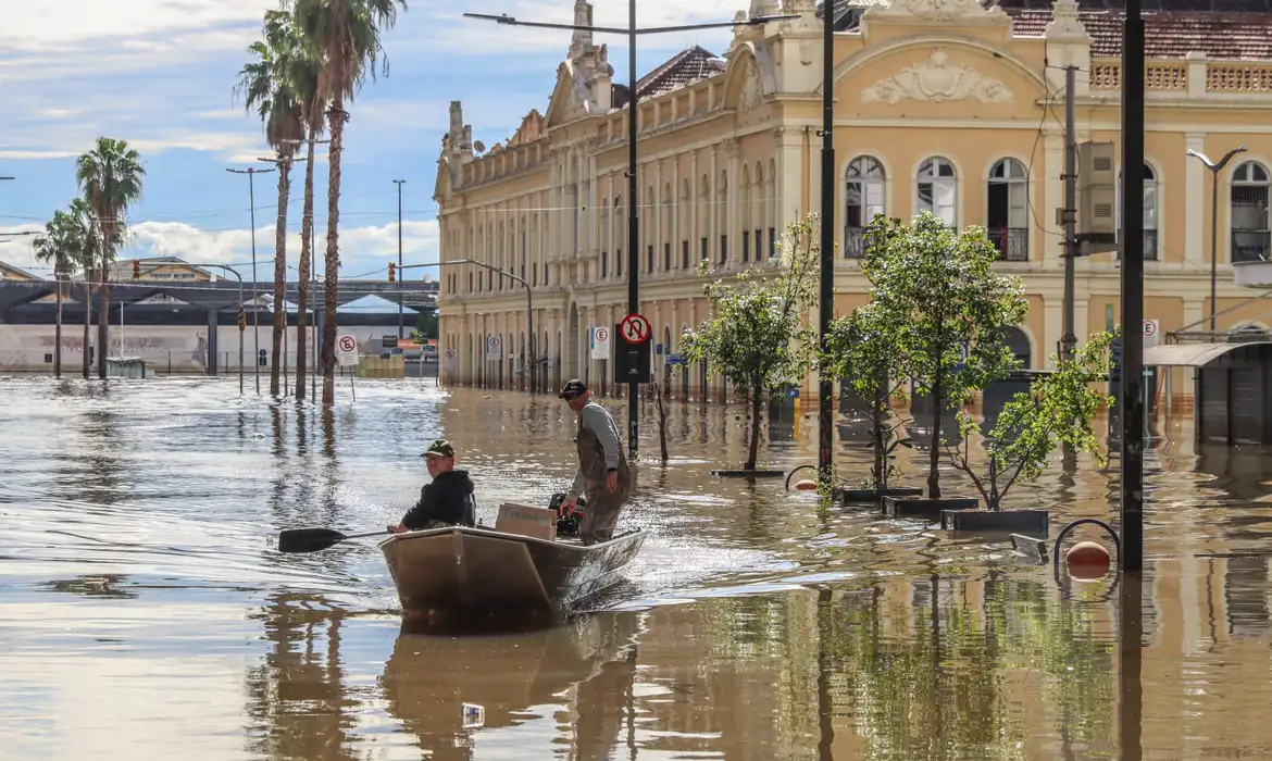 GT irá pensar políticas públicas com apoio da comunidade científica para evitar novos desastres ambientais/foto: EBC GT irá pensar políticas públicas com apoio da comunidade científica para evitar novos desastres ambientais/foto: EBC