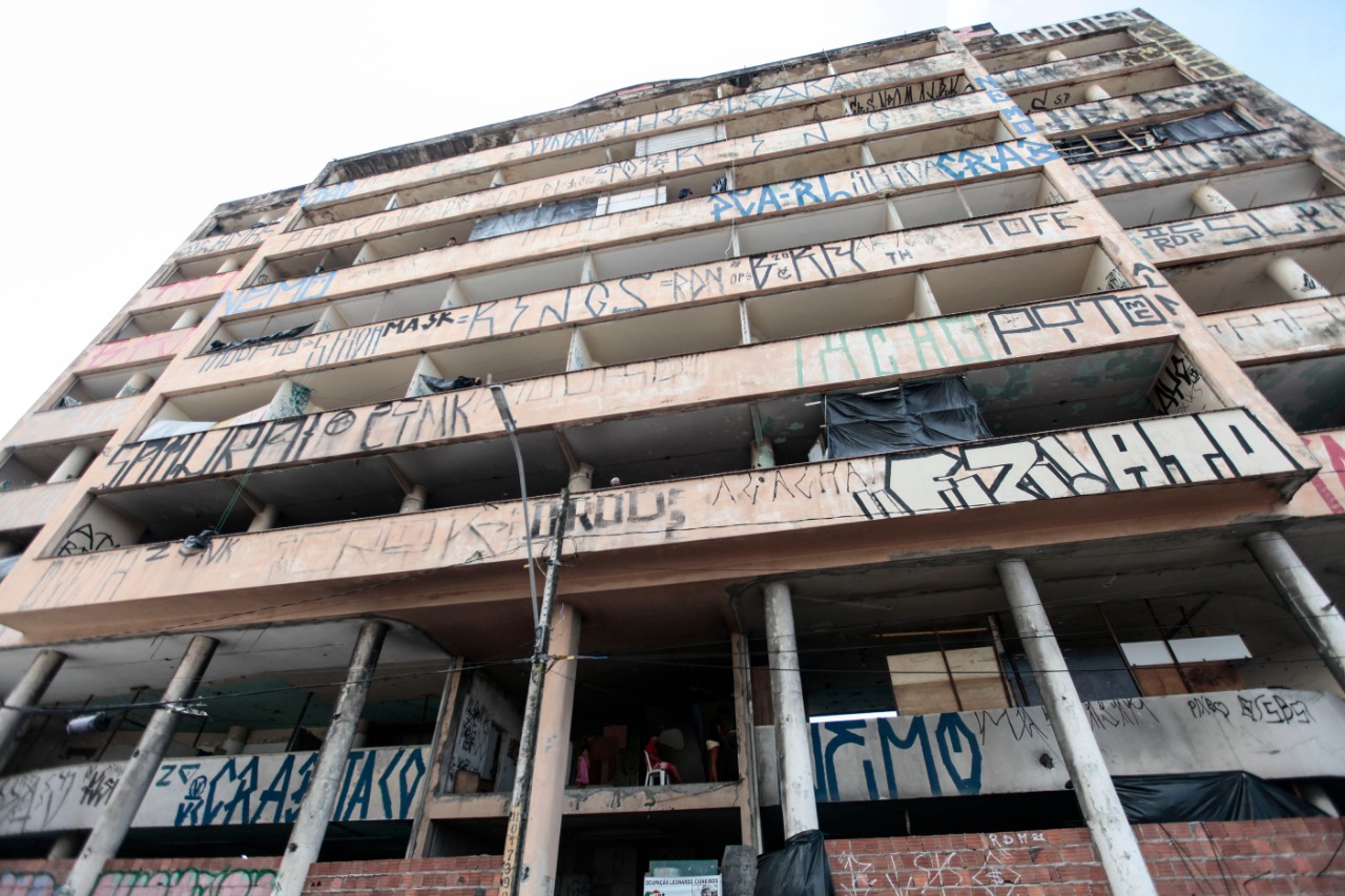 O prédio onde funcionava o INSS foi ocupado por moradores em situação de rua em 2021, durante a pandemia/Foto: Arnaldo Sete/Aquivo DP Foto O prédio onde funcionava o INSS foi ocupado por moradores em situação de rua em 2021, durante a pandemia/Foto: Arnaldo Sete/Aquivo DP Foto