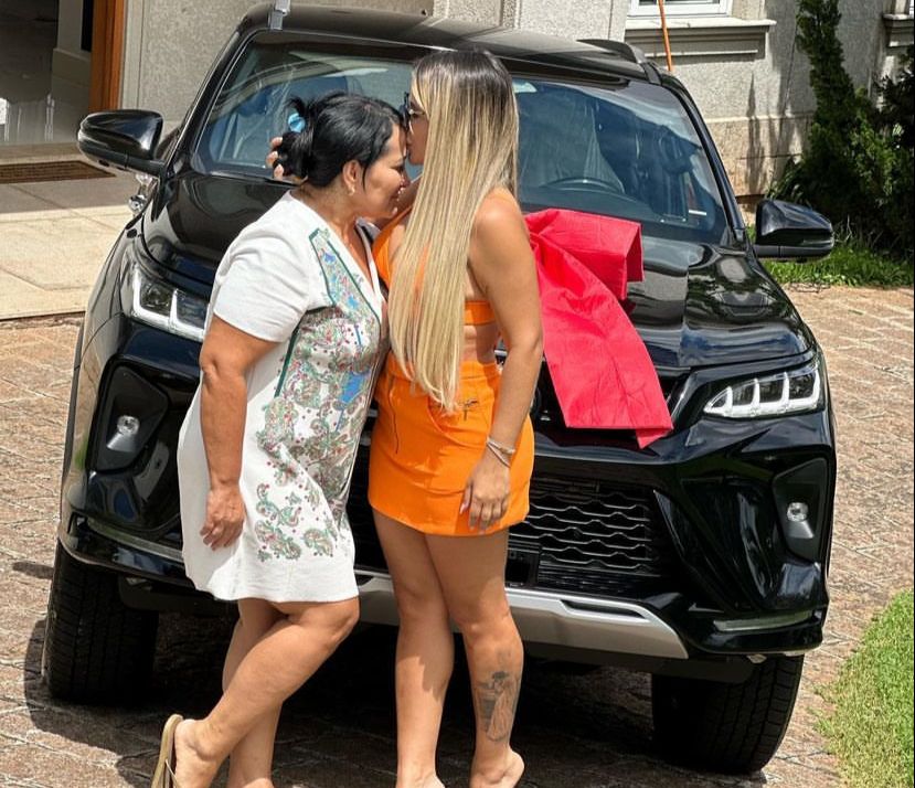 Solange, mães de Dolane prestou depoimento após prisão/Foto: Redes Sociais Solange, mães de Dolane prestou depoimento após prisão/Foto: Redes Sociais