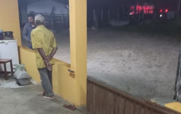 Quando o acidente aconteceu, os familiares da vítima acionaram o Serviço de Atendimento Móvel de Urgência (Samu), que atendeu a criança. No entanto, ela não resistiu e morreu ainda em casa/Foto: Reprodução Quando o acidente aconteceu, os familiares da vítima acionaram o Serviço de Atendimento Móvel de Urgência (Samu), que atendeu a criança. No entanto, ela não resistiu e morreu ainda em casa/Foto: Reprodução