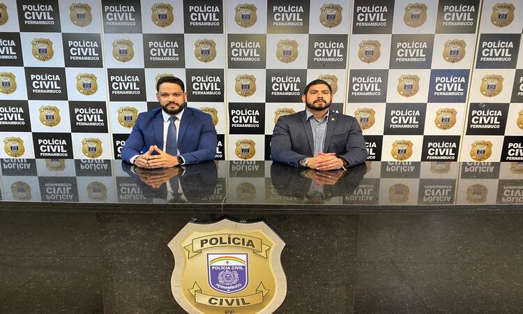 Delegado Paulo Furtado, gestor do DRACCO e o Delegado Paulo Dias, gestor adjunto da DIRESP detalharam as invewstigações/Foto: Divulgação/PCPE Delegado Paulo Furtado, gestor do DRACCO e o Delegado Paulo Dias, gestor adjunto da DIRESP detalharam as invewstigações/Foto: Divulgação/PCPE