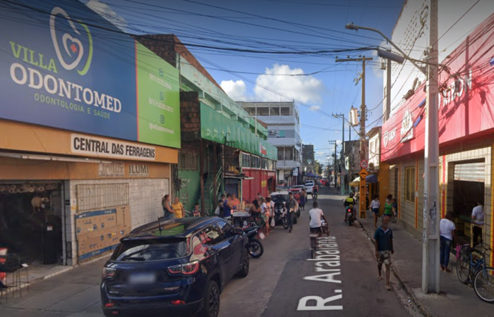 Rua Arabaiana será bloqueada nesta segunda-feira (16)/Foto: Reprodução/Google Street View Rua Arabaiana será bloqueada nesta segunda-feira (16)/Foto: Reprodução/Google Street View
