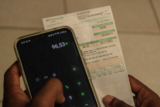 Em setembro de 2024 foi acionada a bandeira vermelha patamar 1, que adiciona 4,463 a cada 100 quilowatt-hora consumido/foto: Kayo Magalhães/CB/D.A Press Em setembro de 2024 foi acionada a bandeira vermelha patamar 1, que adiciona 4,463 a cada 100 quilowatt-hora consumido/foto: Kayo Magalhães/CB/D.A Press