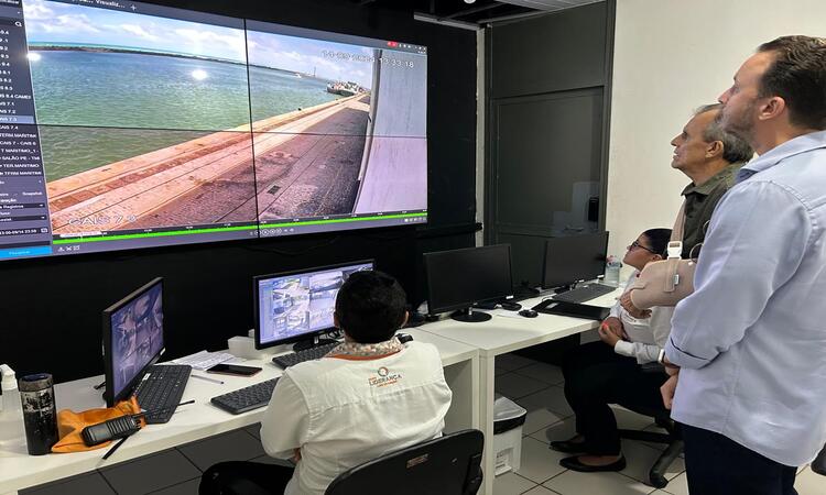 Auditoria teve acesso ao vídeo da saída da embarcação junto à guarda portuária do Porto do Recife/Foto: Igor Guimarães/AFT Auditoria teve acesso ao vídeo da saída da embarcação junto à guarda portuária do Porto do Recife/Foto: Igor Guimarães/AFT