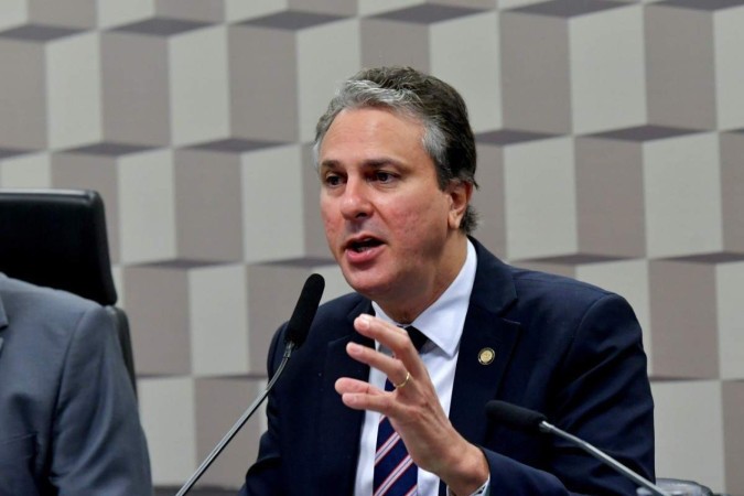 /A decisão deve passar ainda pelo crivo do presidente Luiz Inácio Lula da Silva. Caso a norma seja enviada ao Legislativo, o deputado federal Rafael Brito (MDB-AL), presidente da Frente Parlamentar Mista da Educação, avalia que o resultado deve ser favorável - (crédito: Geraldo Magela/Agencia Senado ) /A decisão deve passar ainda pelo crivo do presidente Luiz Inácio Lula da Silva. Caso a norma seja enviada ao Legislativo, o deputado federal Rafael Brito (MDB-AL), presidente da Frente Parlamentar Mista da Educação, avalia que o resultado deve ser favorável - (crédito: Geraldo Magela/Agencia Senado )