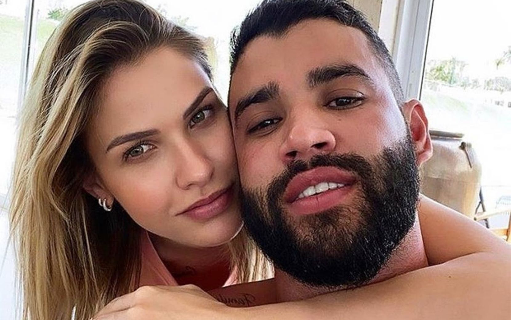 O cantor sertanejo teria viajado para Miami, nos Estados Unidos, um dia antes do o Tribunal de Justiça de Pernambuco (TJPE) decretar a prisão preventiva/Foto: Reprodução/Instagram O cantor sertanejo teria viajado para Miami, nos Estados Unidos, um dia antes do o Tribunal de Justiça de Pernambuco (TJPE) decretar a prisão preventiva/Foto: Reprodução/Instagram
