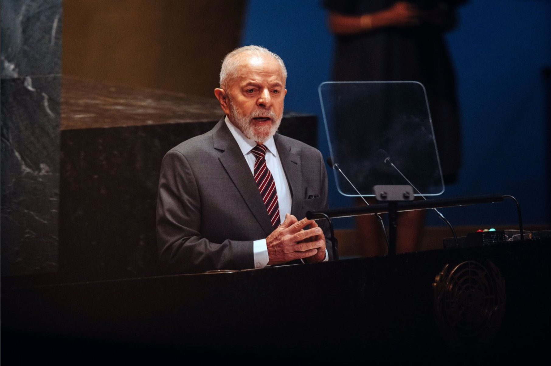 Lula critica posição da extrema-direita contra a migração e atribui aos países ricos falta de estrutura que faz com que as pessoas deixem seus países de origem/foto: BBC Geral Lula critica posição da extrema-direita contra a migração e atribui aos países ricos falta de estrutura que faz com que as pessoas deixem seus países de origem/foto: BBC Geral
