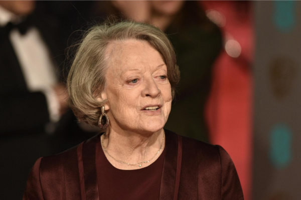 Ícone do teatro e do cinema britânico, Maggie foi vencedora de dois prêmios Oscar, quatro Emmys, três Globos de Ouro, um Tony e sete Baftas/Crédito: AFP