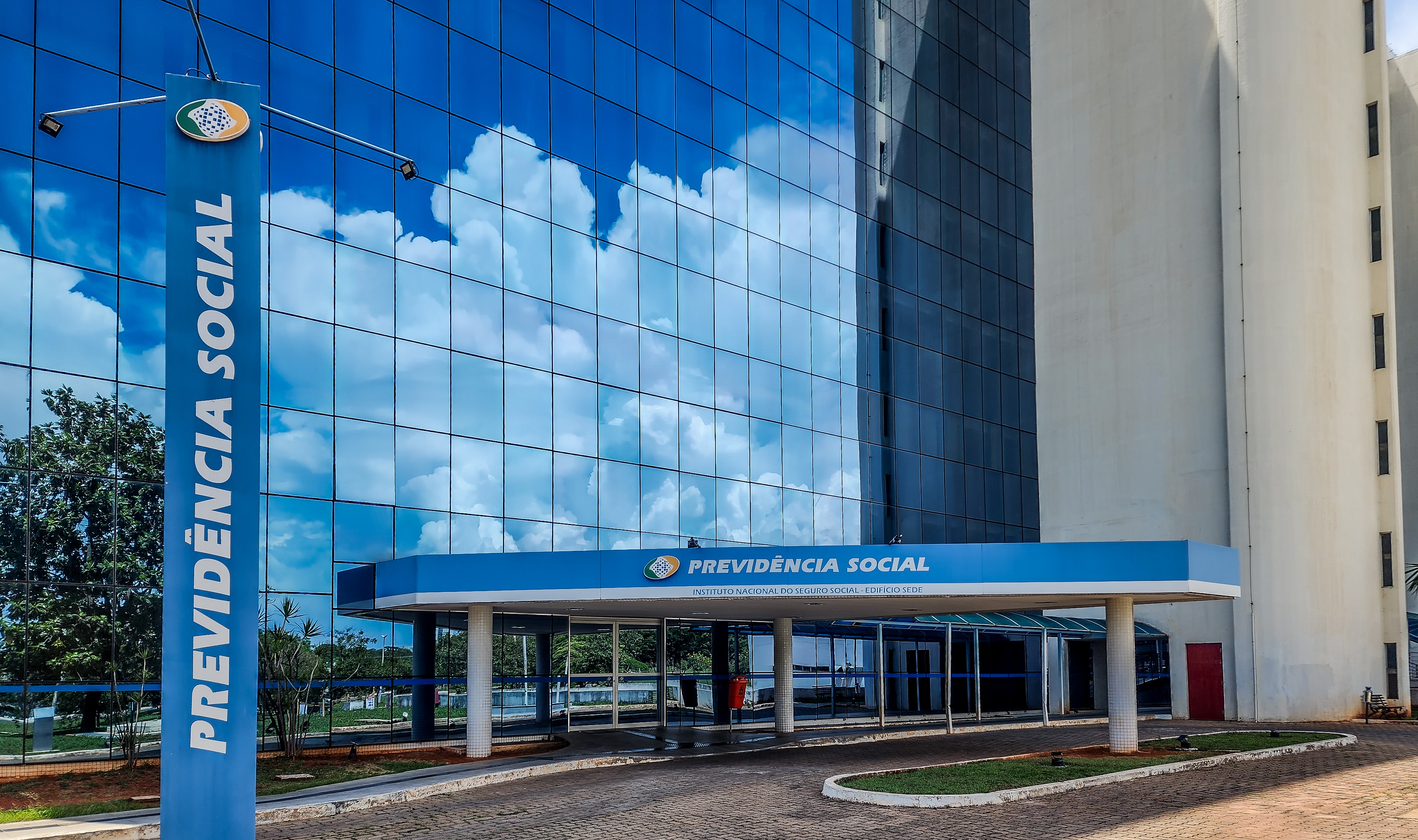 O INSS informou que paga, atualmente, 40 milhões de benefícios/Crédito: Raffa Neddermeyer / Agência Brasil O INSS informou que paga, atualmente, 40 milhões de benefícios/Crédito: Raffa Neddermeyer / Agência Brasil