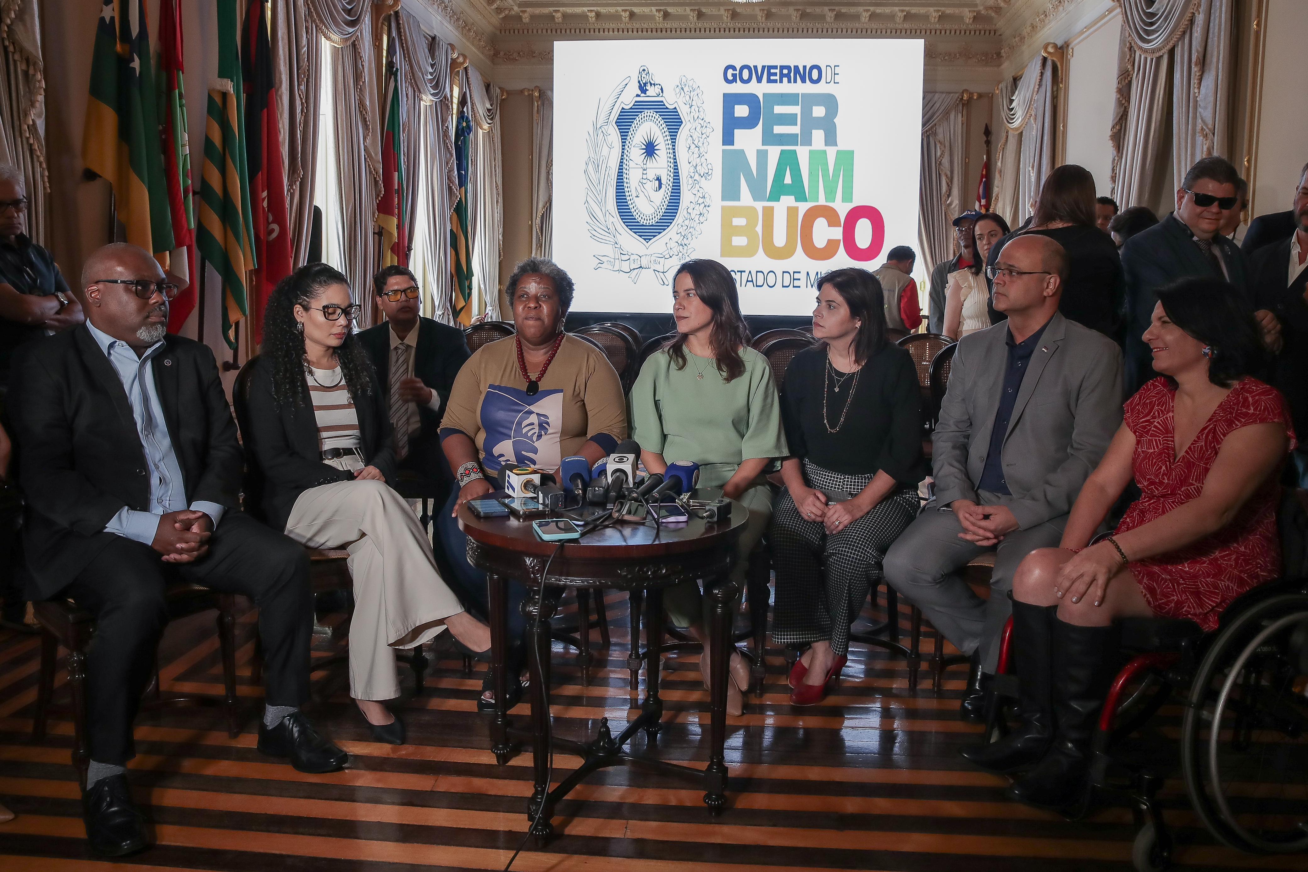 Solenidade aconteceu no Palácio das Princesas/Foto: Rafael Vieira/DP