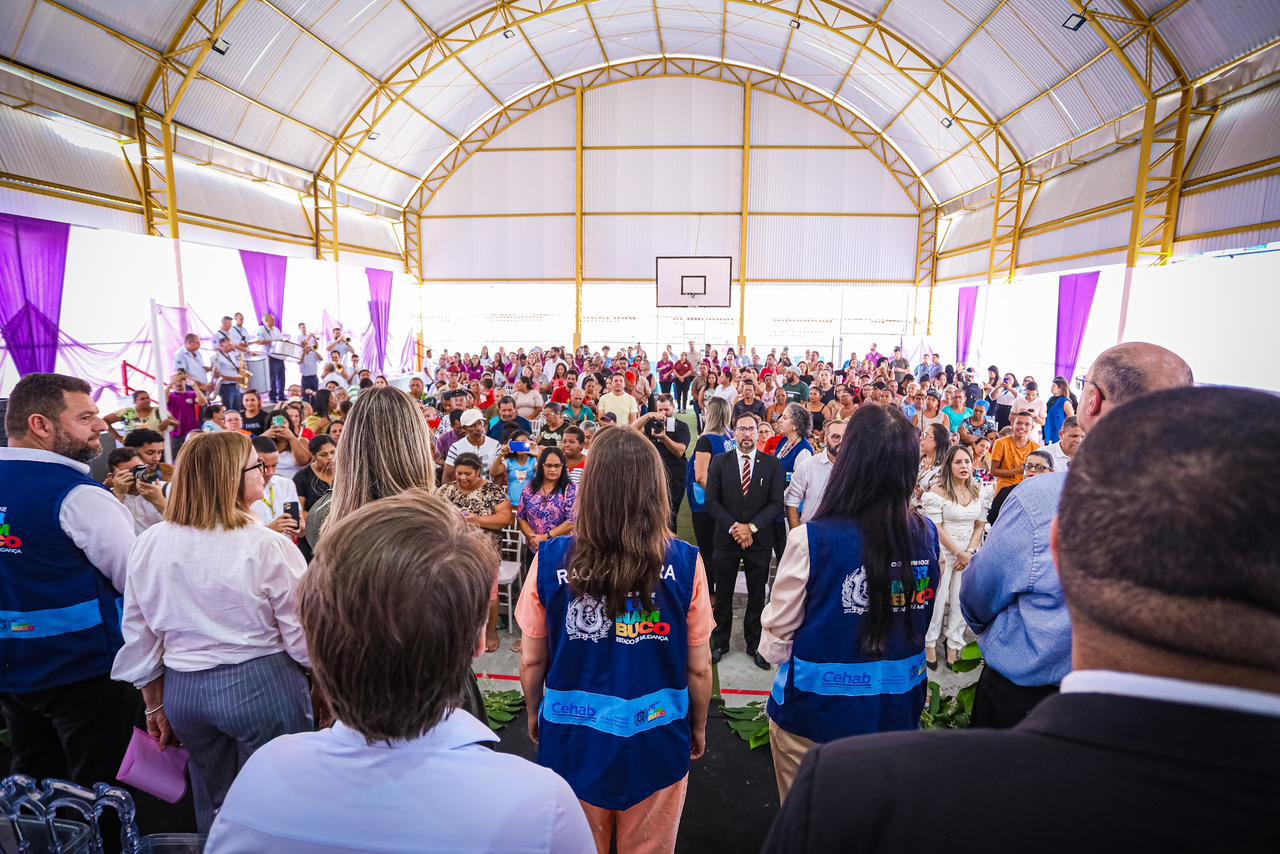20% das famílias terão melhorias nas residências, com um limite de R$ 22 mil por casa para reformas específicas/Foto: Janaína Pepeu/Secom 20% das famílias terão melhorias nas residências, com um limite de R$ 22 mil por casa para reformas específicas/Foto: Janaína Pepeu/Secom