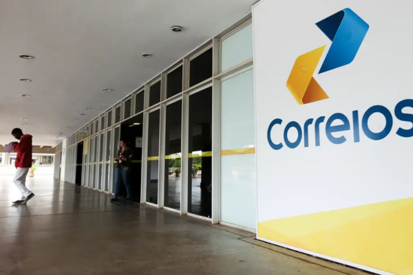 3.099 vagas de nível médio e 412 vagas de nível superior/Crédito: Agência Brasil