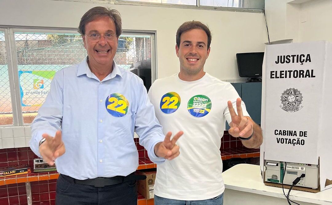 Ex-ministro do Turismo Gilson Machado (PL) e vereador eleito Gilson Machado Filho (PL)/Reprodução/Redes Sociais Ex-ministro do Turismo Gilson Machado (PL) e vereador eleito Gilson Machado Filho (PL)/Reprodução/Redes Sociais