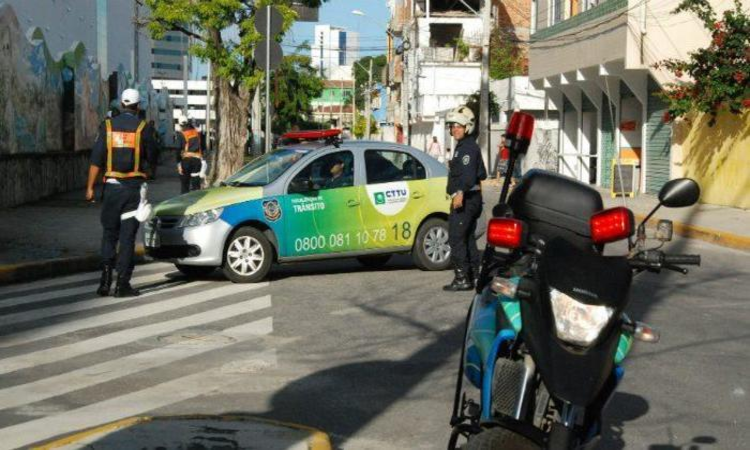 Agentes e orientadores de trânsito estarão no local para promover a segurança viária do público e dos condutores/Foto: Arquivo/DP